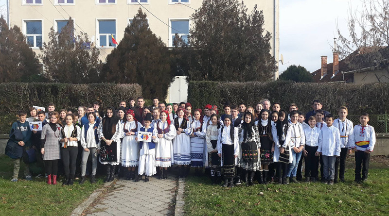 11-liceeni-din-halmagiu-s-au-specializat-in-turism-in-cipru